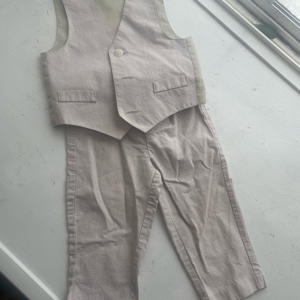 IZOD Toddler 24M Dress Pants and Vest Cotton Beige